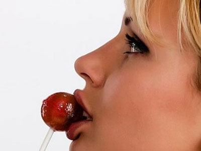 Έρχεται το ηλεκτρονικό γλειφιτζούρι Έρχεται το ηλεκτρονικό γλειφιτζούρι