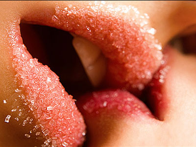 Τα δεκατρία πράγματα που δεν ξέρετε για το φιλί !