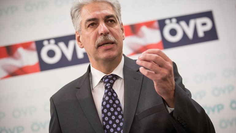 Χ.Γ. Σέλινγκ: «Να μην υπολογίζεται στο έλλειμμα το κόστος υποδοχής προσφύγων»