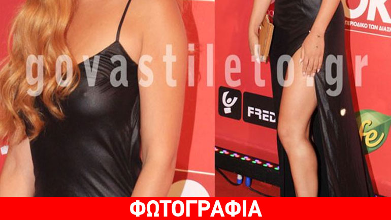 Με βαθύ αποκαλυπτικό σκίσιμο και χωρίς σουτιέν η πιο hot εμφάνιση Ελληνίδας τραγουδίστριας