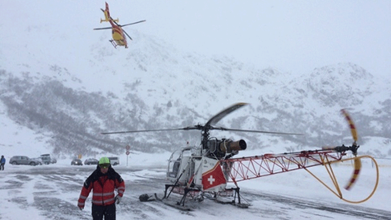 Ένας νεκρός και οκτώ τραυματίες από πτώσεις χιονοστιβάδων στην Ιταλία