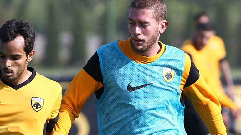 Όχι της ΑΕΚ σε Σεβίλλη για Τζανετόπουλο