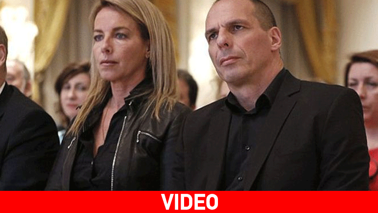 Σε δύσκολη θέση ο Βαρουφάκης για το τραγούδι που έγινε μούσα η σύζυγός του