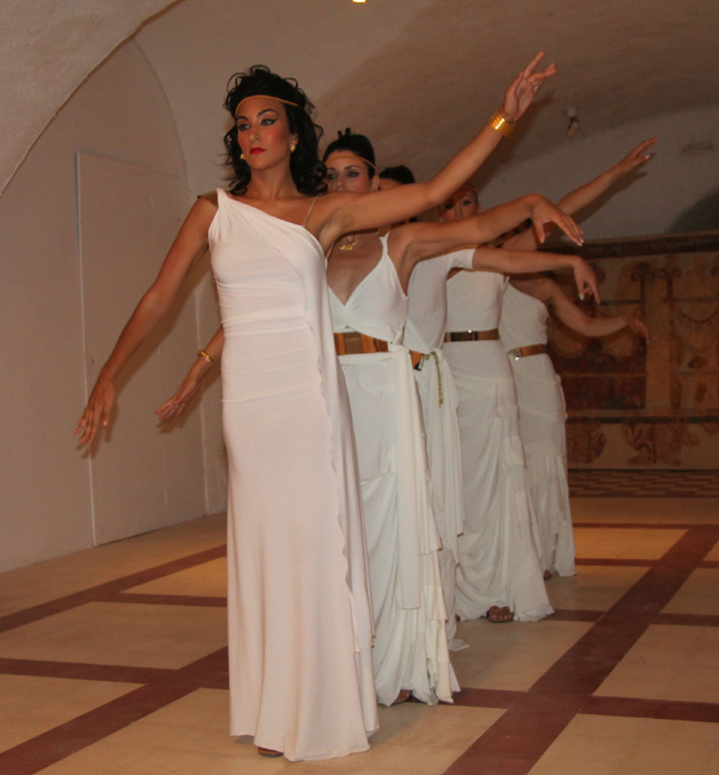 Η Νίκη Δελή, η Ειρήνη Ζαμπέλη, η Όλγα Πετρίδου, η Φύλλια Ντζιούνη και η Μαρία – Λουίζα Ξαγοράκη