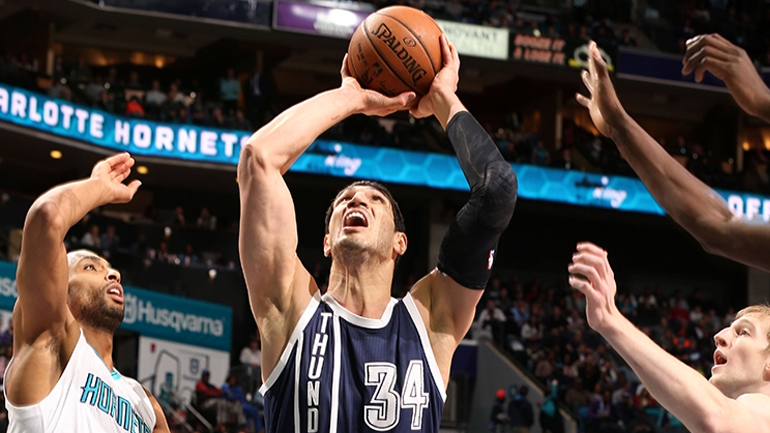 Παραμένει στην Οκλαχόμα ο Καντέρ