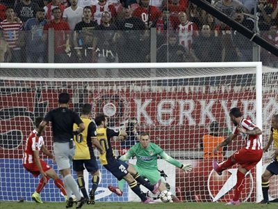 «Μαύρο πρόβατο» ο Όμπλακ