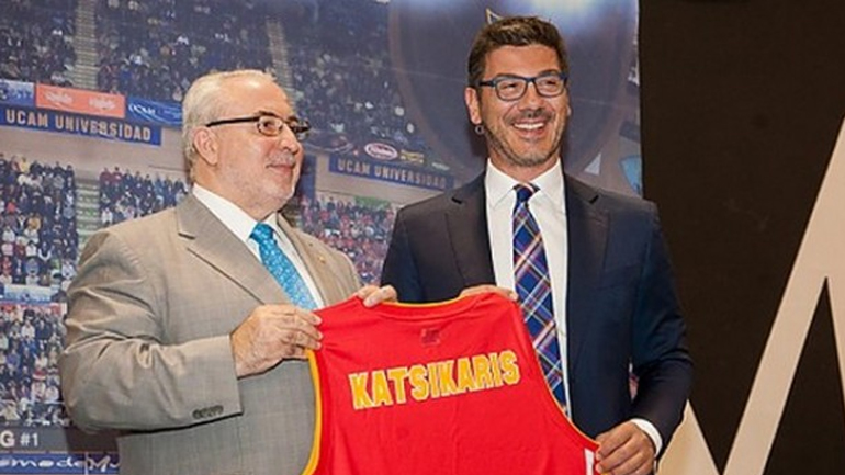 Υπέγραψε στη Μουρθία ο Κατσικάρης