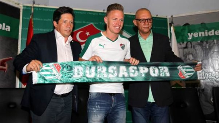 Μετακόμισε στην Τουρκία ο Τζούτζακ