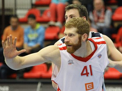 Ανακοινώνει Νέιμικ ο Άρης