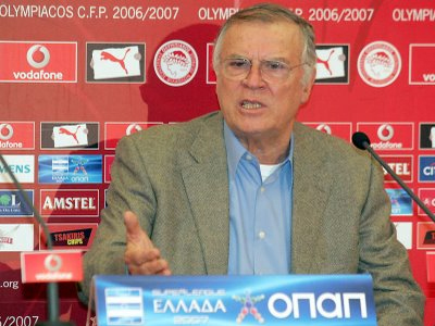 «Να αφήσουν ήσυχο τον Τοροσίδη»