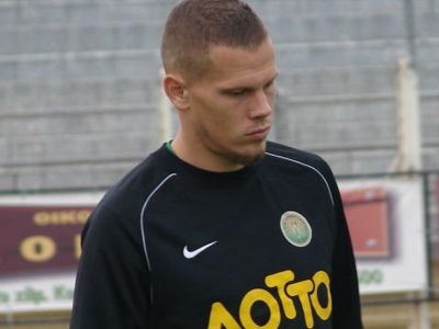 Στην πόρτα της εξόδου ο Ζος