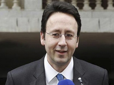 «Όλοι οι Έλληνες πιστεύουν σε εσάς»