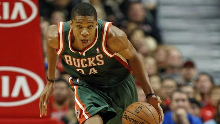 «Ζεστός» ο Αντετοκούνμπο