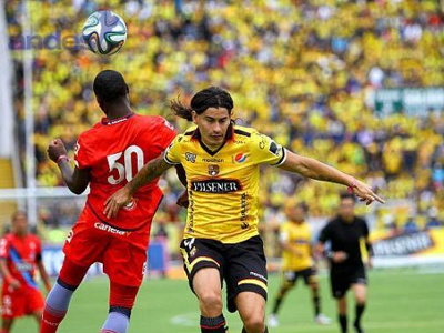 Παραμένει στο Εκουαδόρ ο Ίσμαελ Μπλάνκο