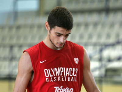 Χειρουργείται ο Παπαπέτρου!