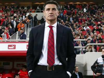 «Με έπιασαν προ… εκπλήξεως»