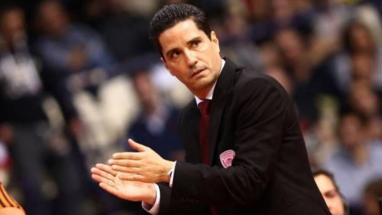 «Τα κεφάλια μέσα και σκληρή δουλειά»