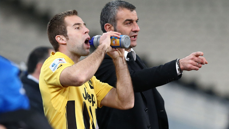 «Ψηλά το κεφάλι»