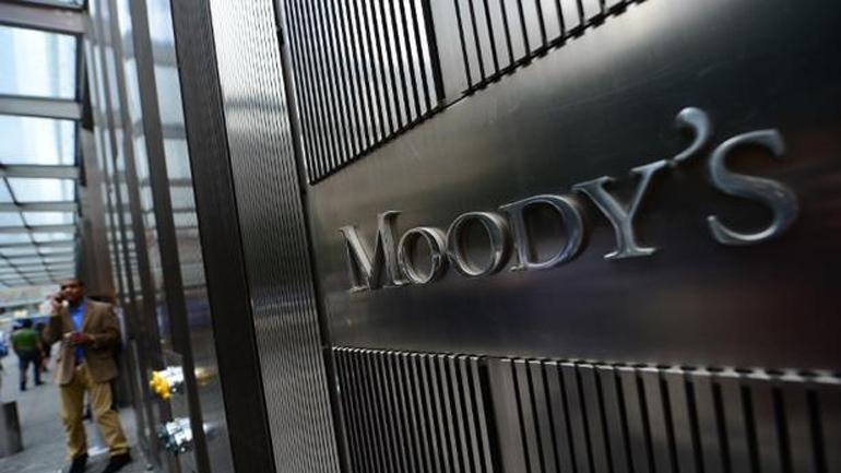 Ο Moody’s υποβάθμισε την Ελλάδα