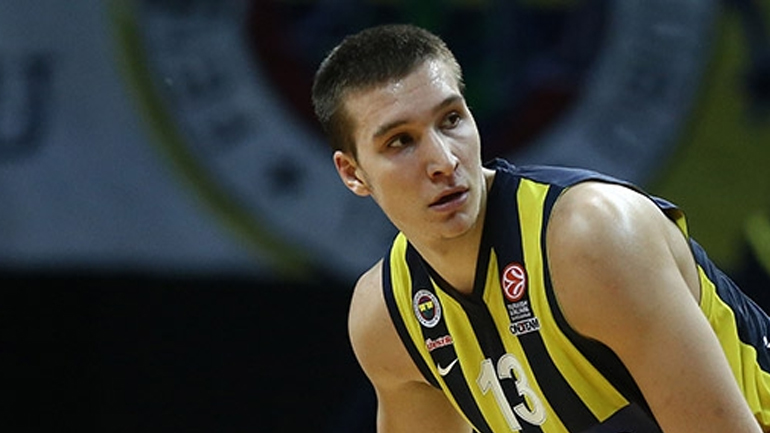 Παραμένει στην Φενέρμπαχτσε ο Μπογκντάνοβιτς