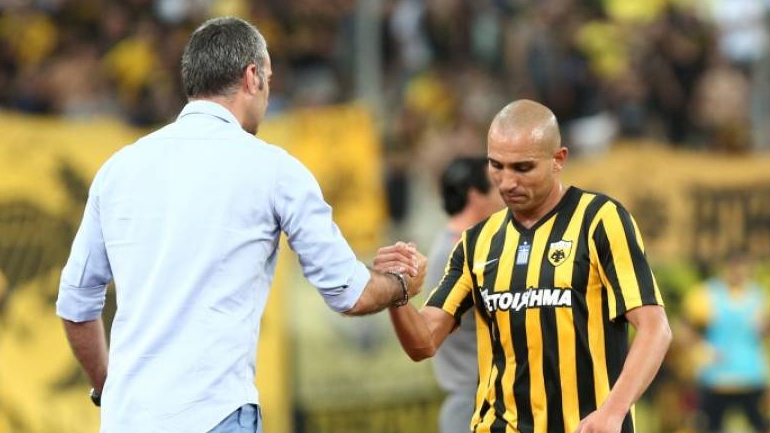 ΑΕΚ: Αμφίβολος για Ολυμπιακό ο Τζεμπούρ