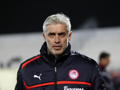 Ο Νικοπολίδης στον πάγκο του Ολυμπιακού