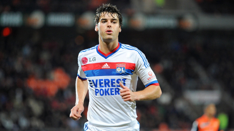 «Ετοιμάζει πρόταση για τον Γκουρκίφ ο Ολυμπιακός»