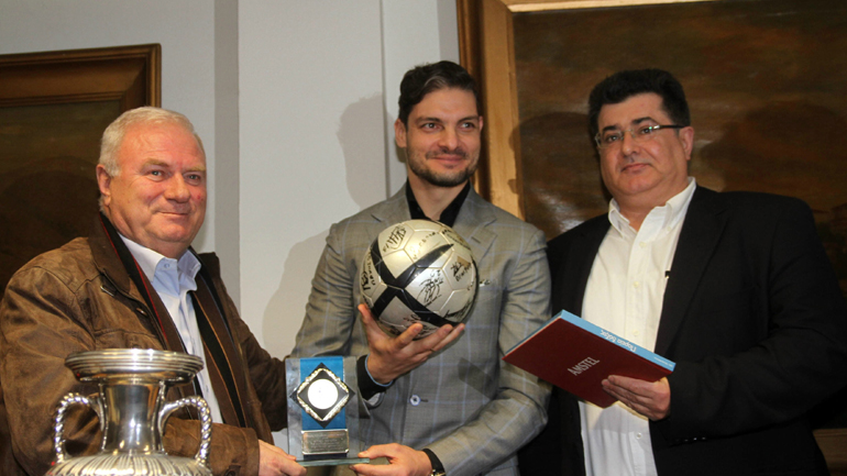 Εξετάζει την επιστροφή του στον Άρη ο Χαριστέας