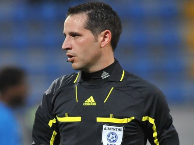 Ο Λαμπρόπουλος στο Ολυμπιακός-ΑΕΚ