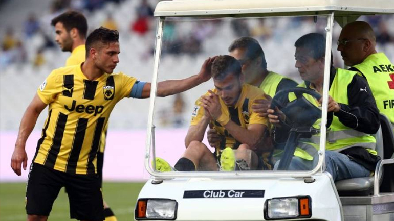 Ρήξη πρόσθιου χιαστού ο Μπακάκης!