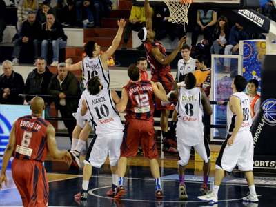 Νίκησαν στην Πάτρα τα Τρίκαλα