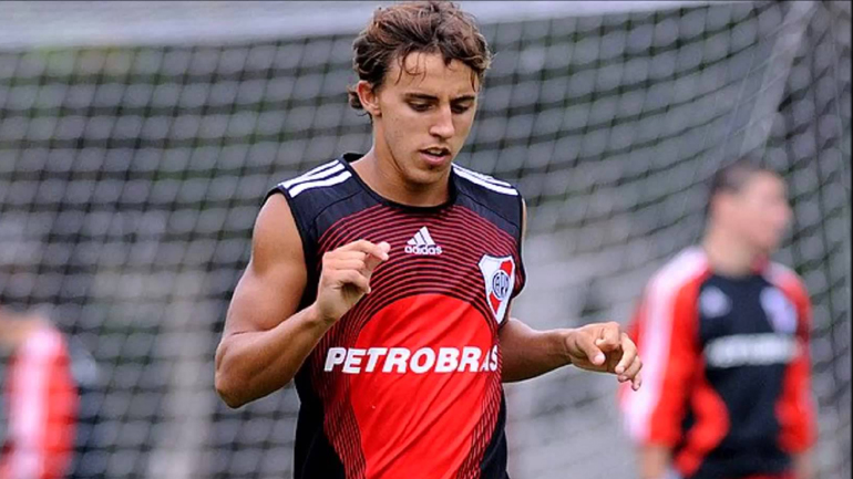 Αγκαλιά με τον Μπουονανότε η ΑΕΚ