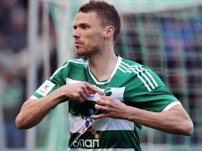 Στο πλευρό του Μπεργκ οι οργανωμένοι