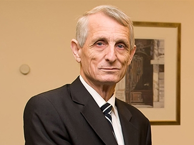 Θα συναντήσει Μπλάτερ και Πλατινί ο Γιώργος Γκιρτζίκης