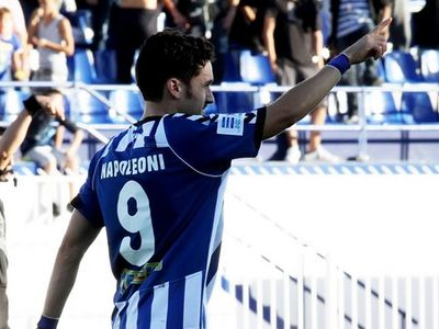 Τρέχει με… 100 ο Ναπολεόνι