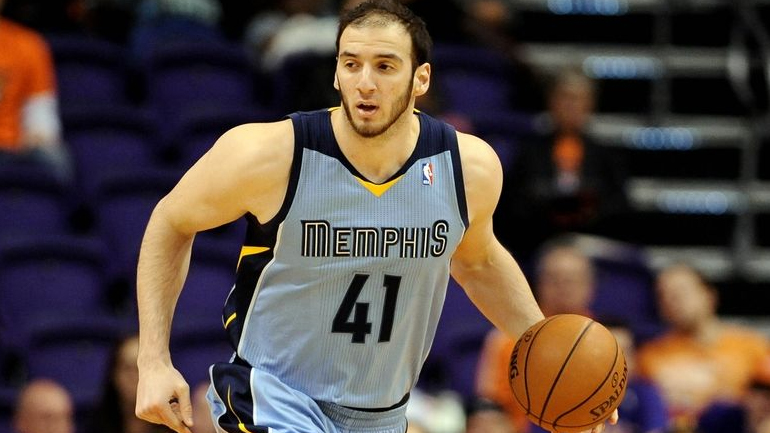 «Βασιλιάς» ο Κώστας Κουφός