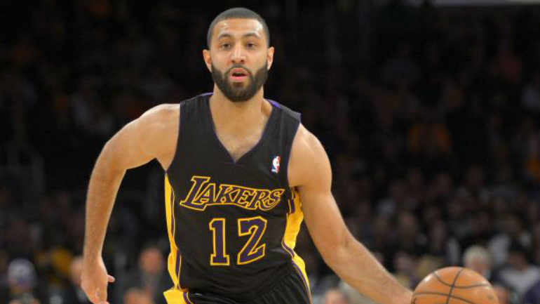 Στους Σίξερς ο Κένταλ Μάρσαλ