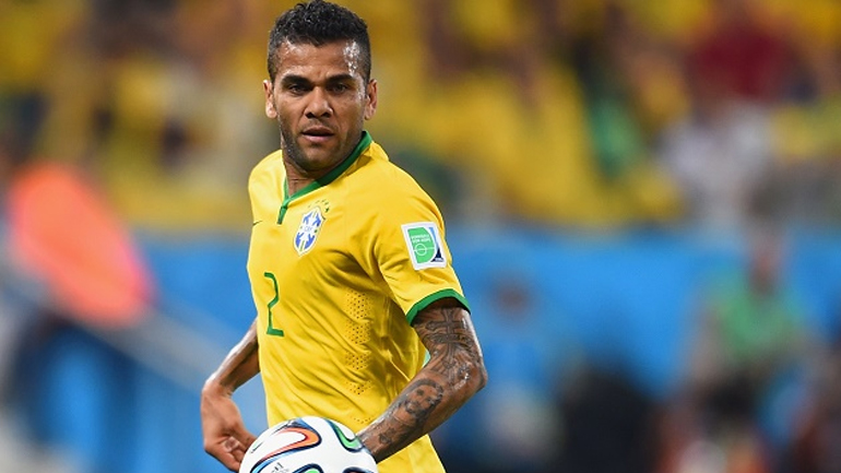 Βραζιλία: Επιστρατεύει Ντάνι Άλβες ο Κάρλος Ντούνγκα