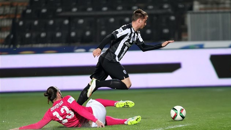 «Ο ιδιοκτήτης μας επισκέφθηκε στα αποδυτήρια»