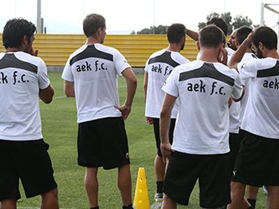 Φιλική επτάρα η ΑΕΚ!