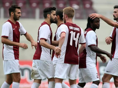 Αποχώρησαν τέσσερις από τη Λάρισα