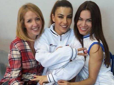 Η όμορφη δερματολόγος που δίνει αγώνα για τις γυναίκες!