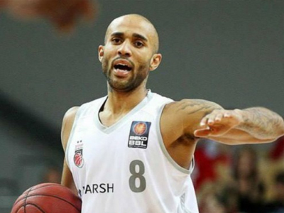 Προβάρει τα πράσινα ο Ράιτ