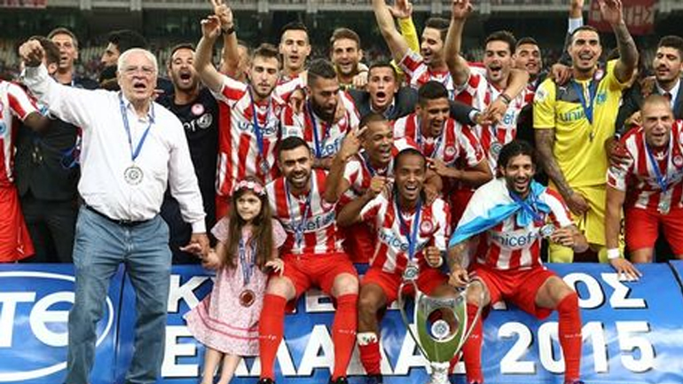 «Συγχαρητήρια για την κατάκτηση και του κυπέλλου»