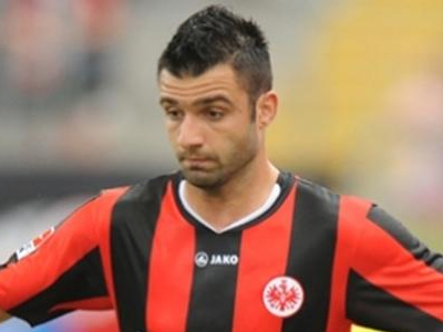 Φράιμπουργκ και Μόναχο 1860 για Τζαβέλλα