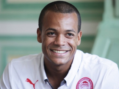 Ακούει… Σταν ο Ντοσεβί!