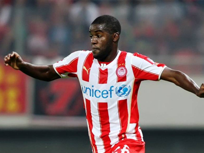 «Σφήνα» για Κάμπελ η Έβερτον