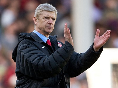 «Θα ανανεώσει ο Βενγκέρ»