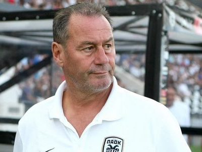 Ενδεκάδα με εκπλήξεις από τον Στέφενς!