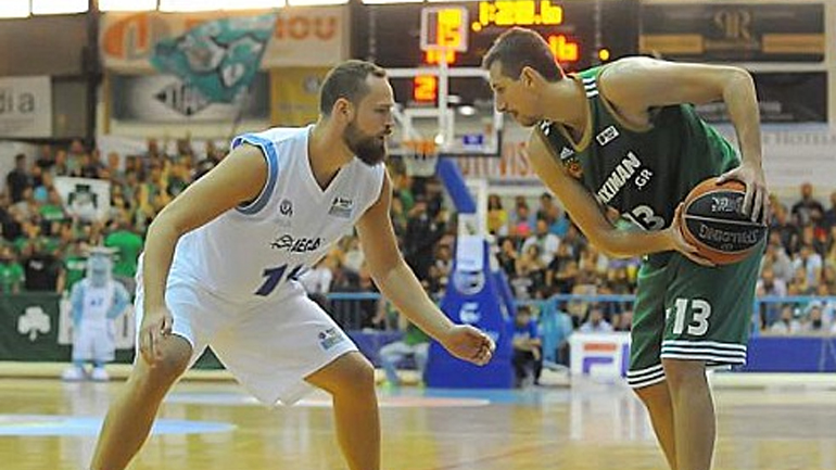 «Έδεσε» Λίντεν ο Κολοσσός